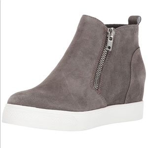 Steve Madden wedge suede slip on sneakers